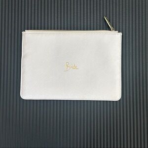 Elegant White Bride Clutch